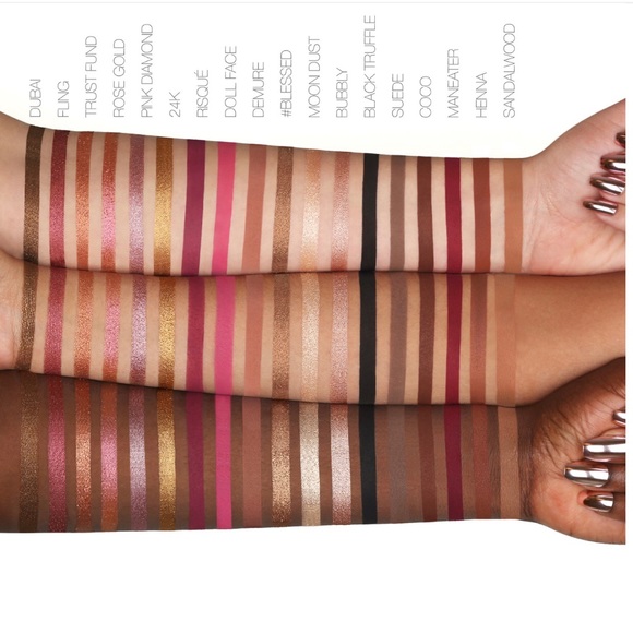 ❌SOLD❌ Huda Beauty Rose Gold Edition - Picture 3 of 5